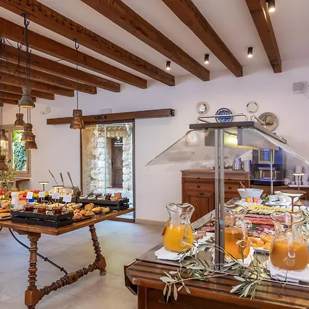 Hotell Albellons 4*